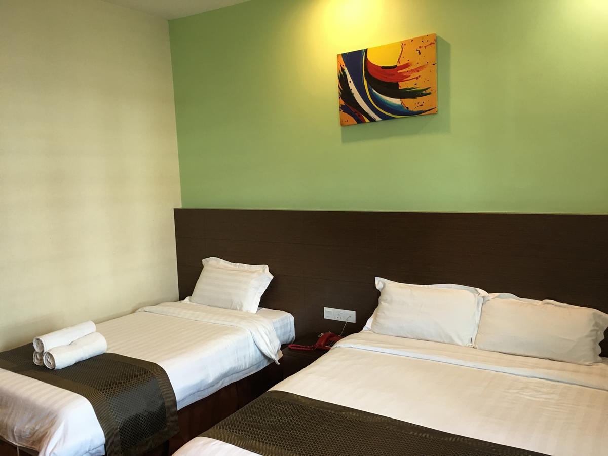 Lintas Plaza Hotel Kota Kinabalu Bagian luar foto